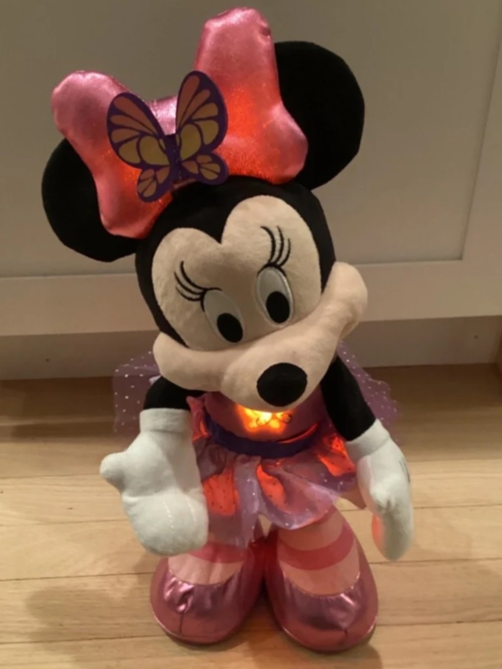 Adorable Singing And Dancing Ballerina Minnie Mouse